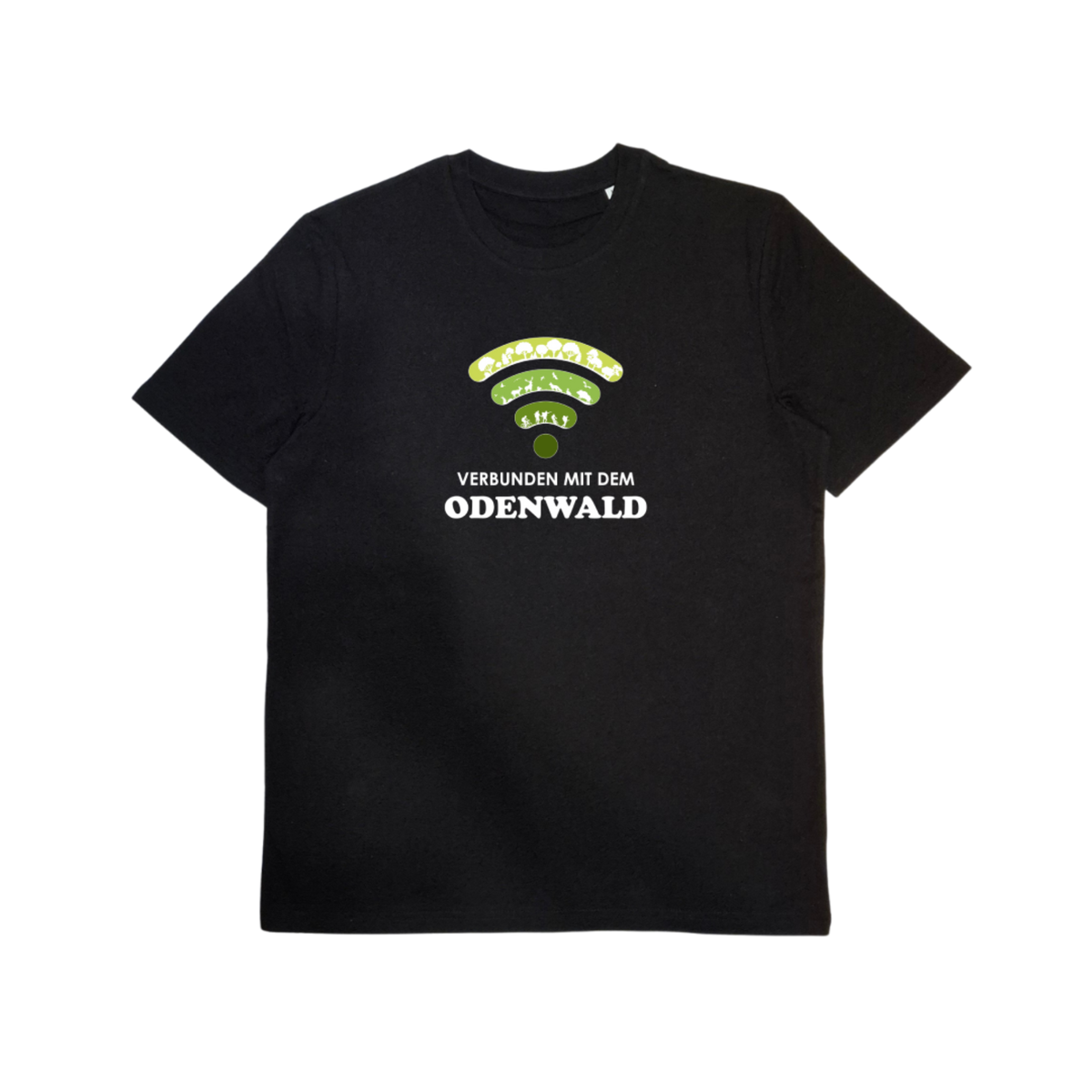 Herren T-Shirt aus Bio-Baumwolle mit Motiv „Verbunden mit dem Odenwald“ – Odenwald mit Stil, Frontansicht.
