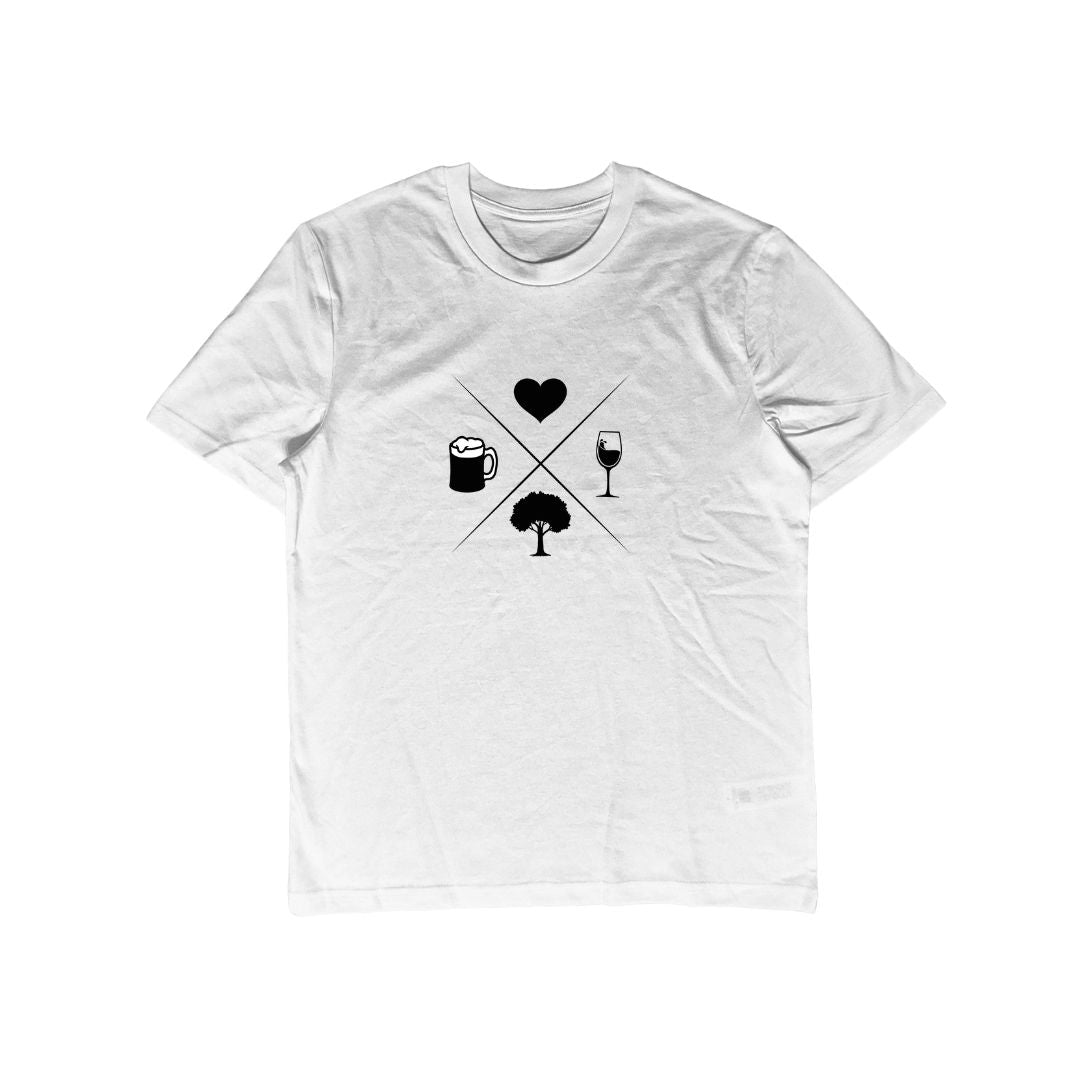 Weißes Unisex T-Shirt mit Herz Wein Buche Bier Motiv als Produktfoto.